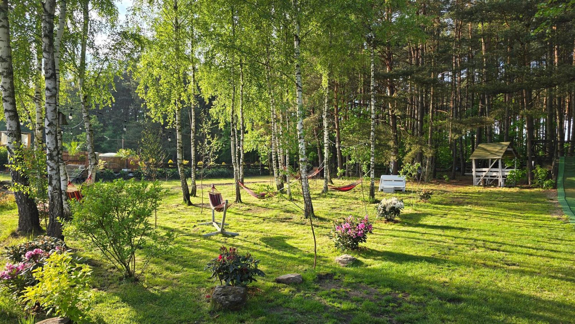 Vip Village Las Woda Rower - Podgrzewany Basen, Balia, Sauna Miedzierza Kültér fotó