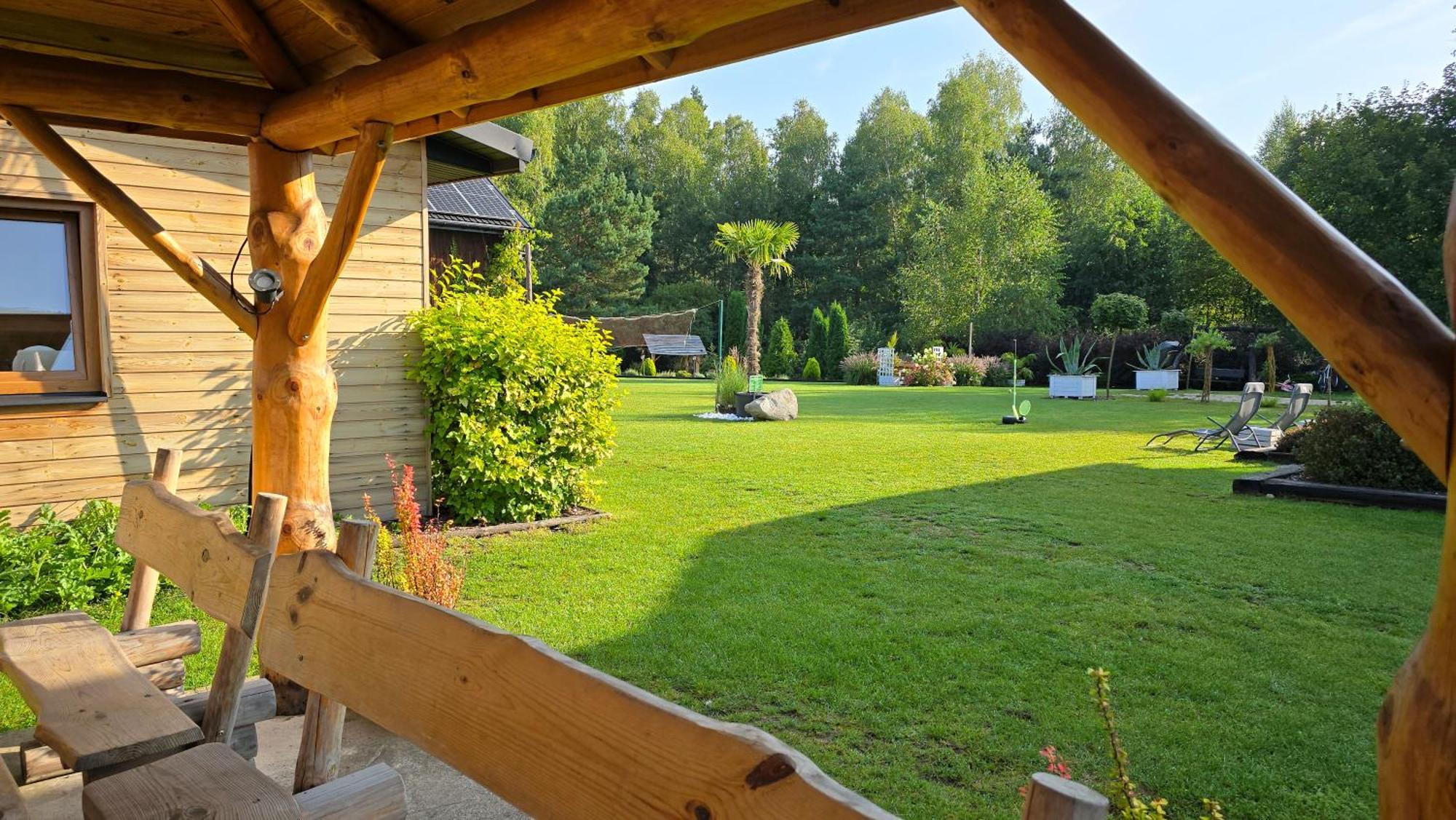 Vip Village Las Woda Rower - Podgrzewany Basen, Balia, Sauna Miedzierza Kültér fotó