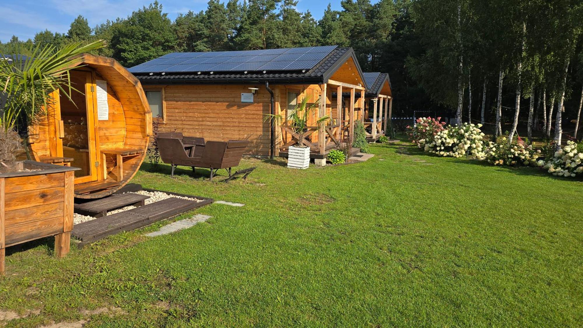 Vip Village Las Woda Rower - Podgrzewany Basen, Balia, Sauna Miedzierza Kültér fotó