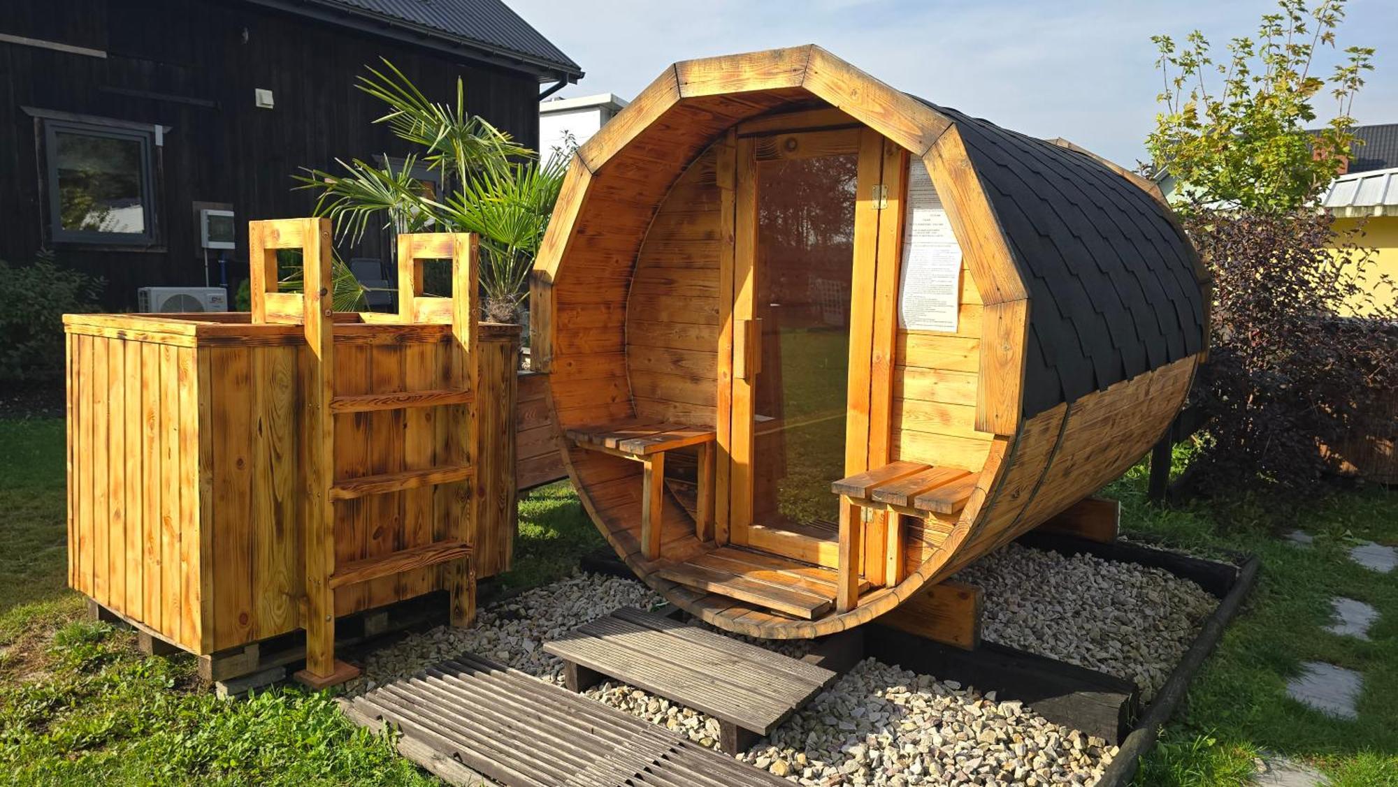 Vip Village Las Woda Rower - Podgrzewany Basen, Balia, Sauna Miedzierza Kültér fotó