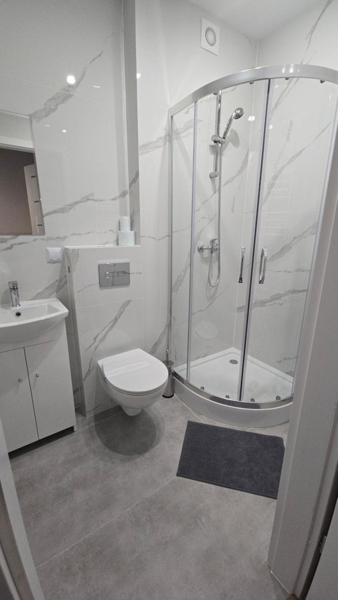Vip Village Las Woda Rower - Podgrzewany Basen, Balia, Sauna Miedzierza Kültér fotó